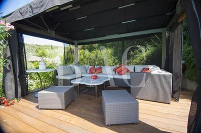 Villa - 402 m² - 12 pièces