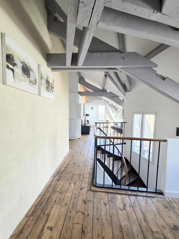 Appartement - 92 m² - 4 pièces