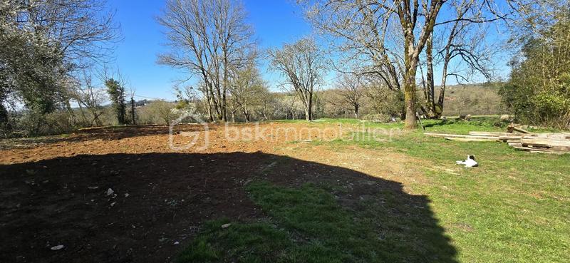 Demeure - 268 m² - 8 pièces