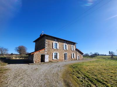 Maison - 167 m² - 6 pièces