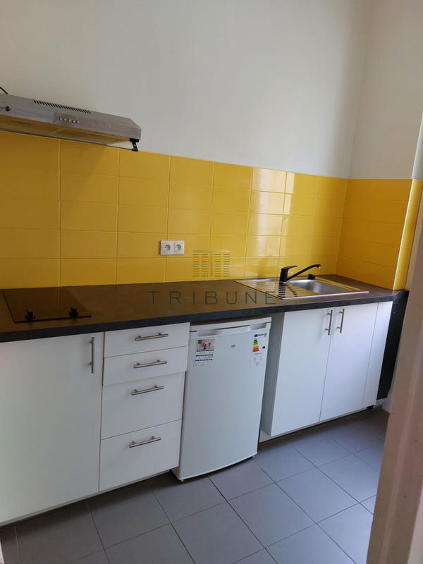 Immeuble - 118 m² - 6 pièces