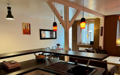 Maison - 90 m² - 4 pièces