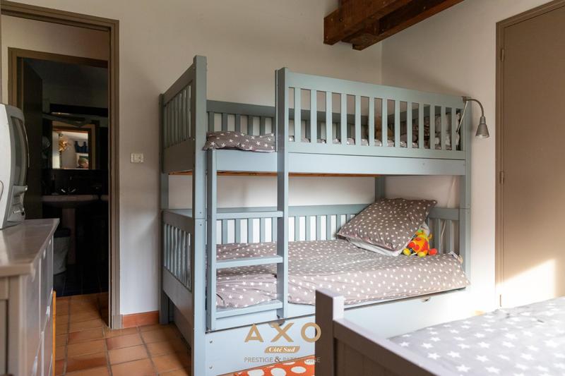 Maison - 170 m² - 7 pièces