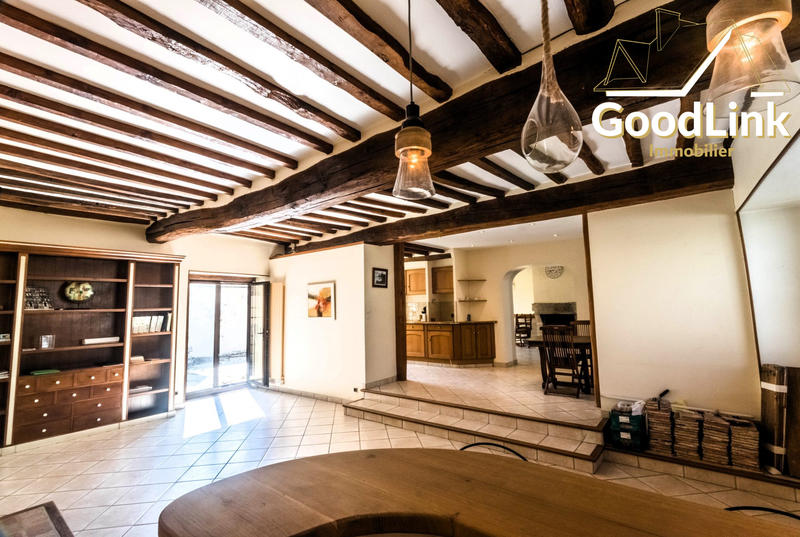 Maison ancienne - 141 m² - 5 pièces