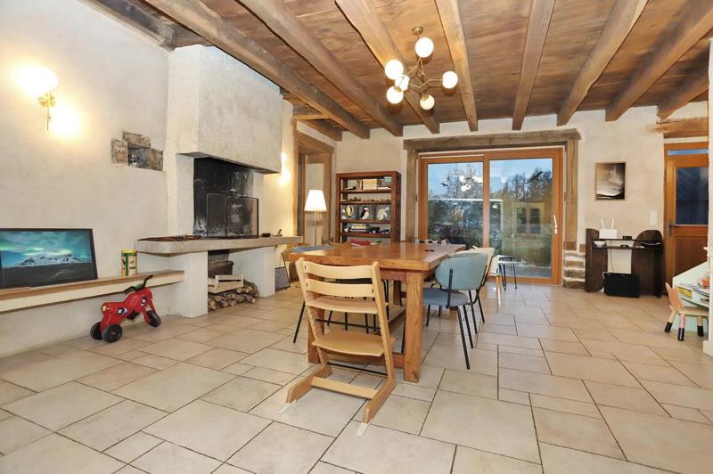 Longère - 350 m² - 8 pièces