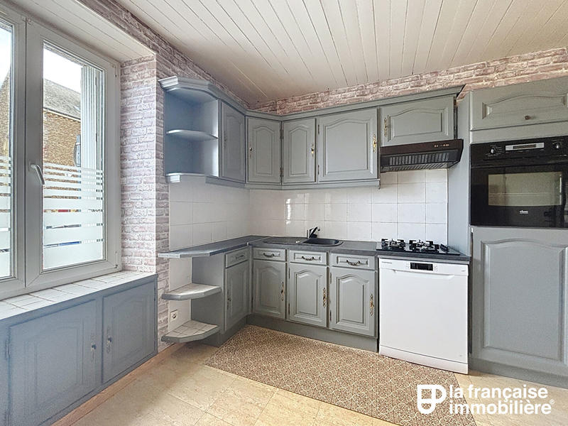 Maison - 92 m² - 5 pièces