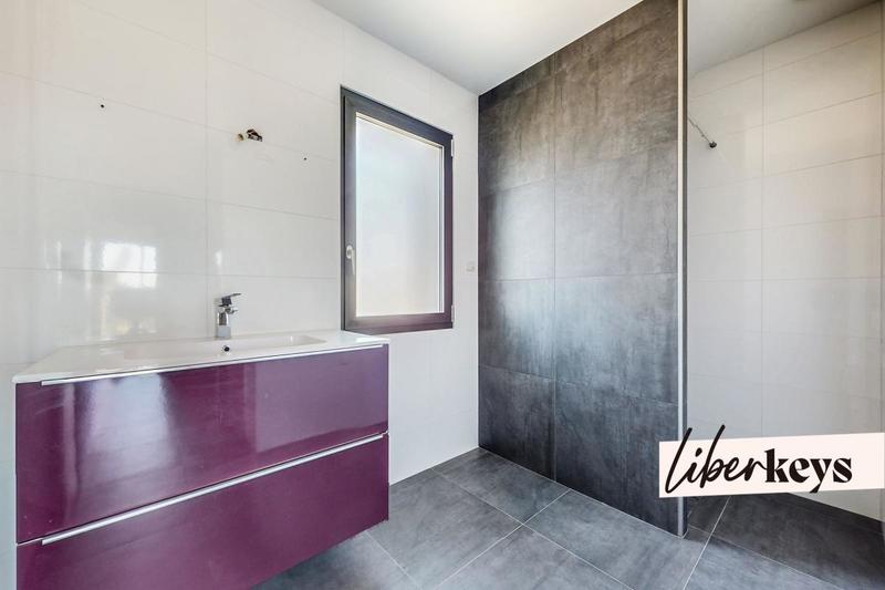 Maison d'architecte - 214 m² - 5 pièces