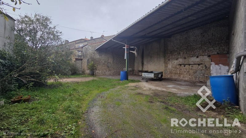 Maison ancienne - 227 m² - 9 pièces