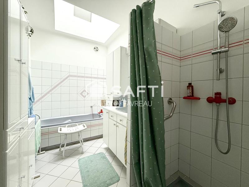 Maison - 168 m² - 5 pièces