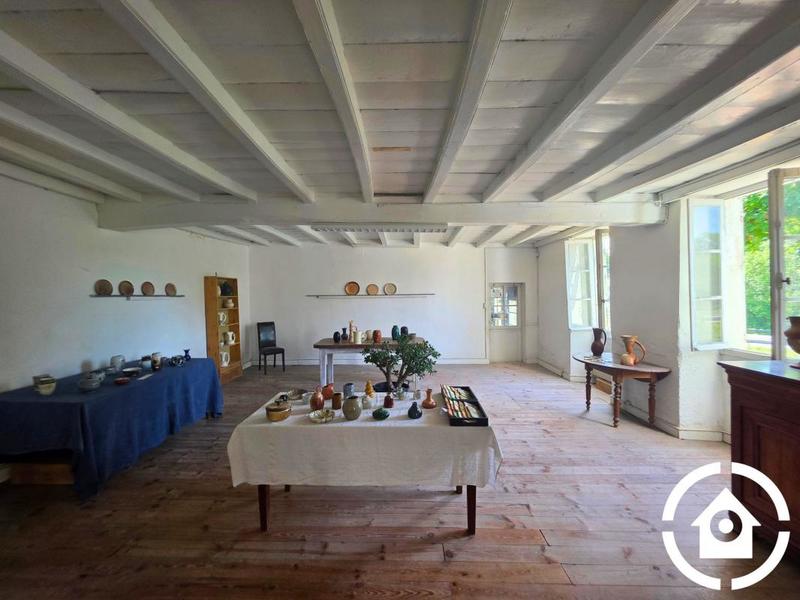 Maison - 291 m² - 8 pièces