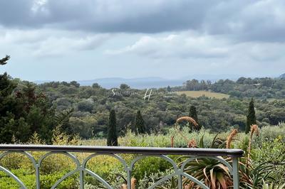 Villa - 180 m² - 7 pièces