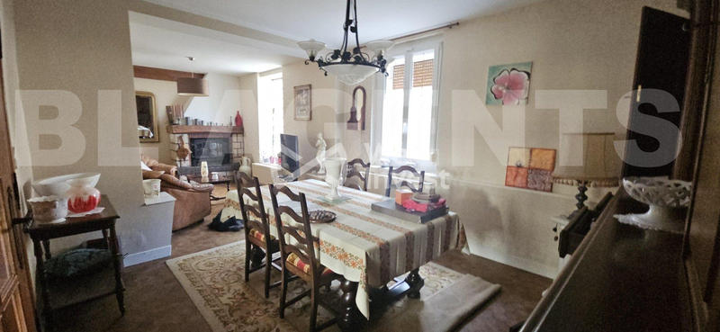 Maison - 106 m² - 5 pièces