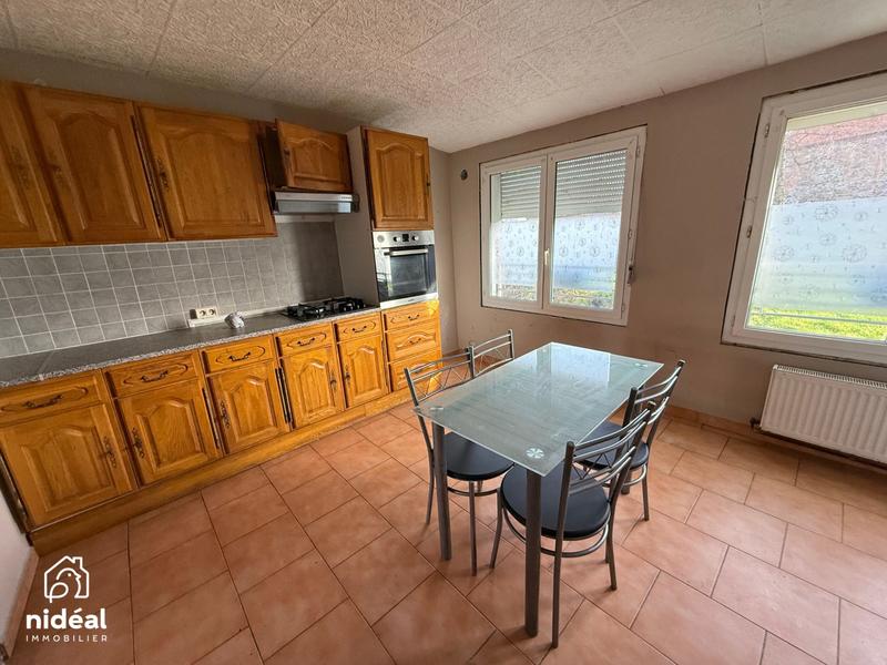 Maison - 110 m² - 5 pièces