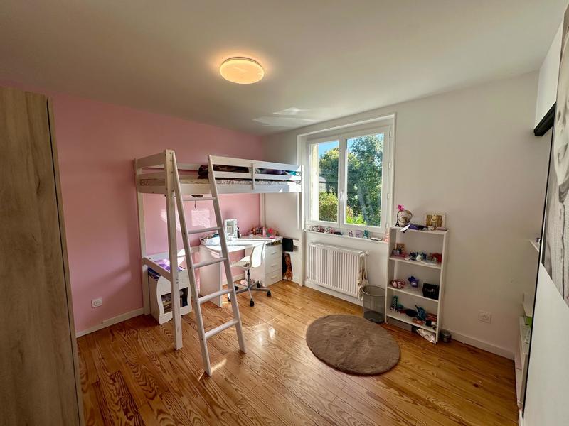 Maison - 142 m² - 7 pièces