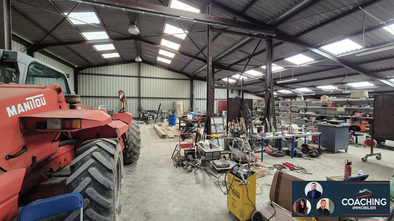 Maison - 223 m² - 8 pièces