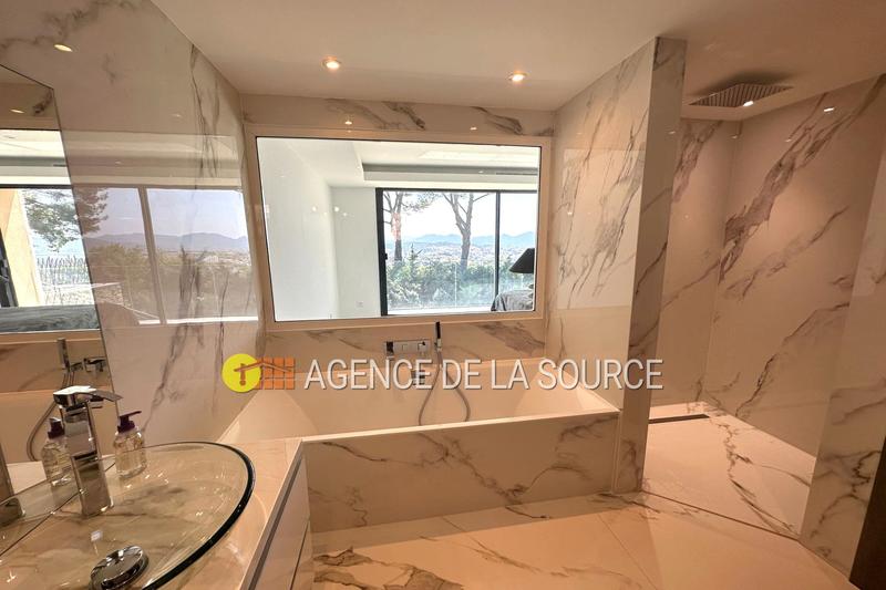 Villa - 390 m² - 10 pièces