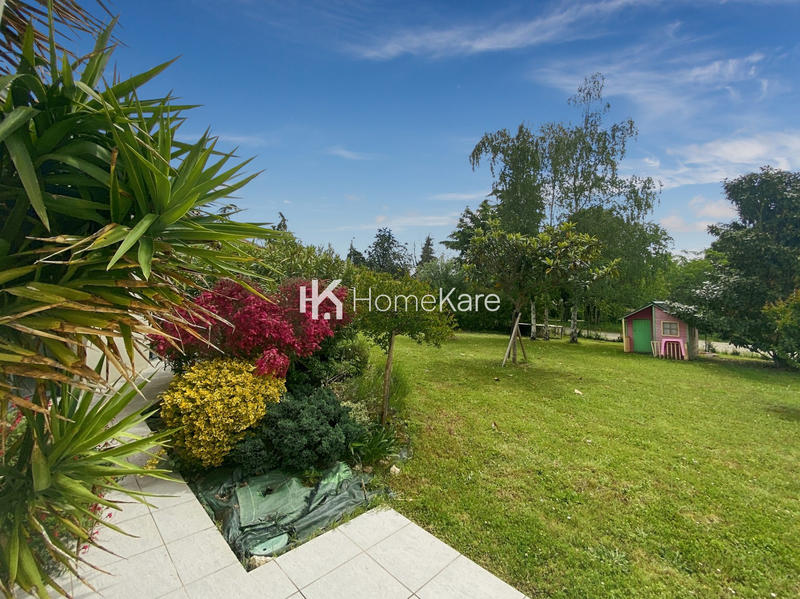 Maison - 180 m² - 7 pièces