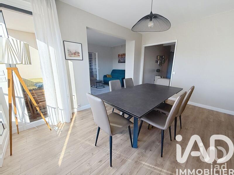 Appartement - 125 m² - 6 pièces
