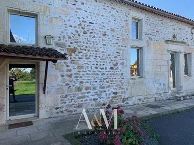 Maison de village - 133 m² - 4 pièces