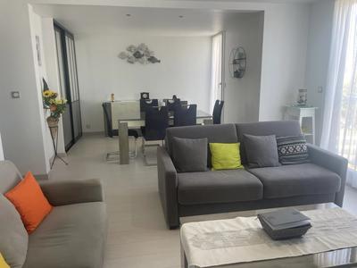 Appartement - 83 m² - 4 pièces