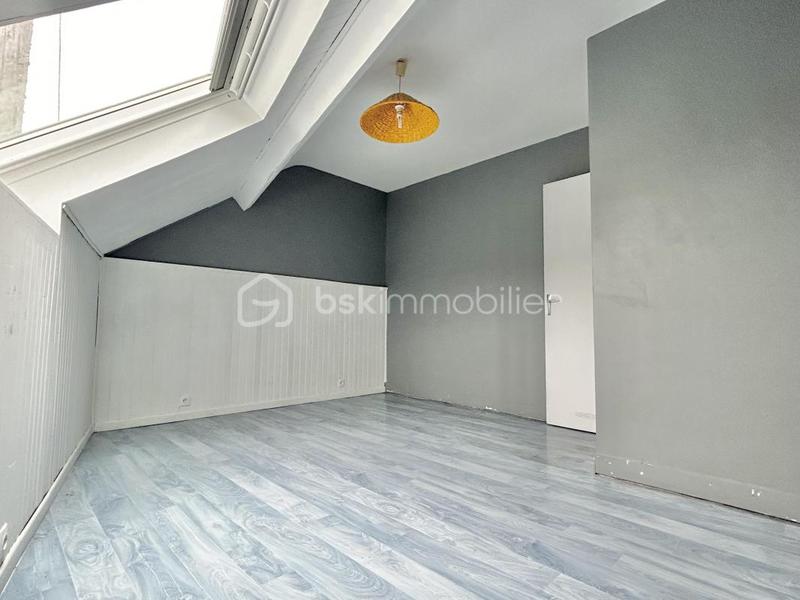 Maison - 157 m² - 8 pièces
