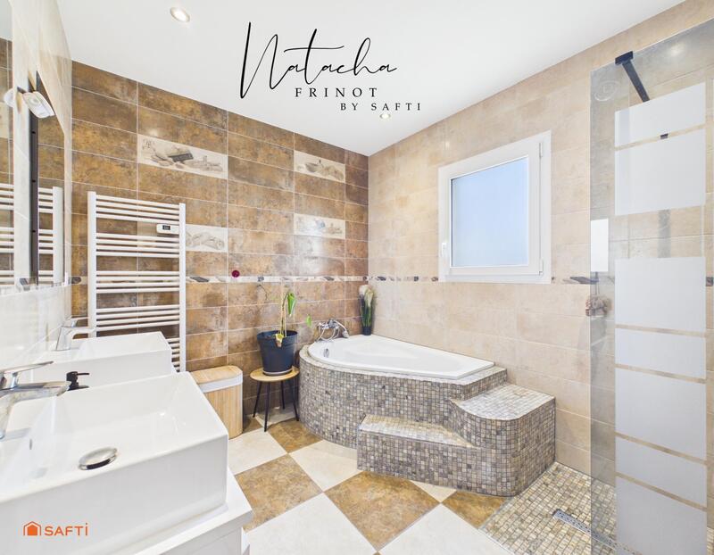 Maison - 125 m² - 5 pièces