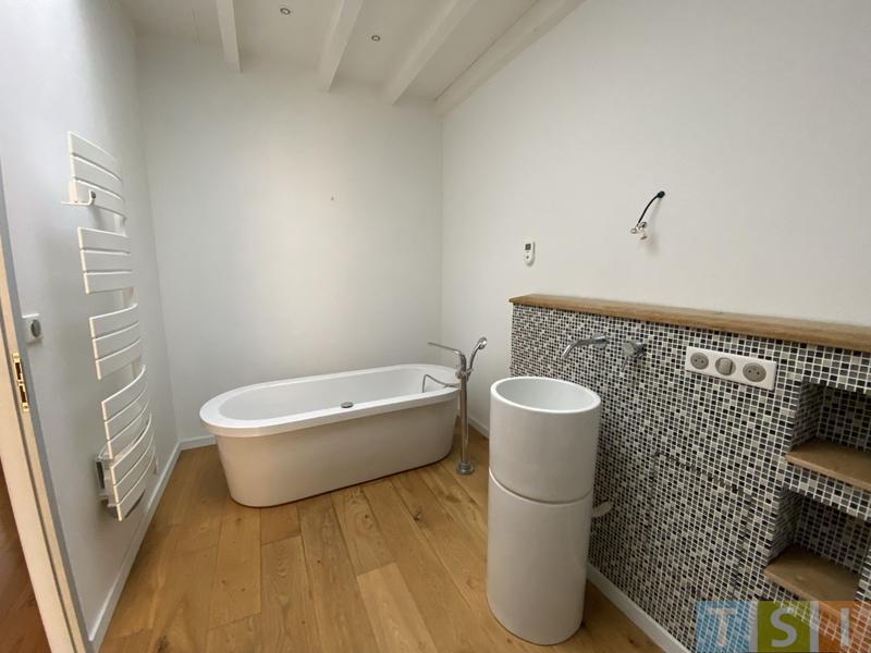 Maison - 183 m² - 6 pièces