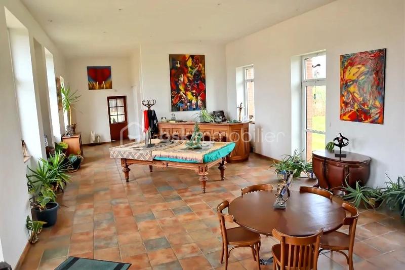 Demeure - 273 m² - 7 pièces