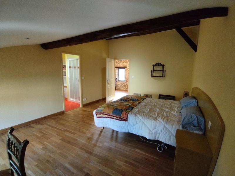 Maison de ville - 216 m² - 5 pièces