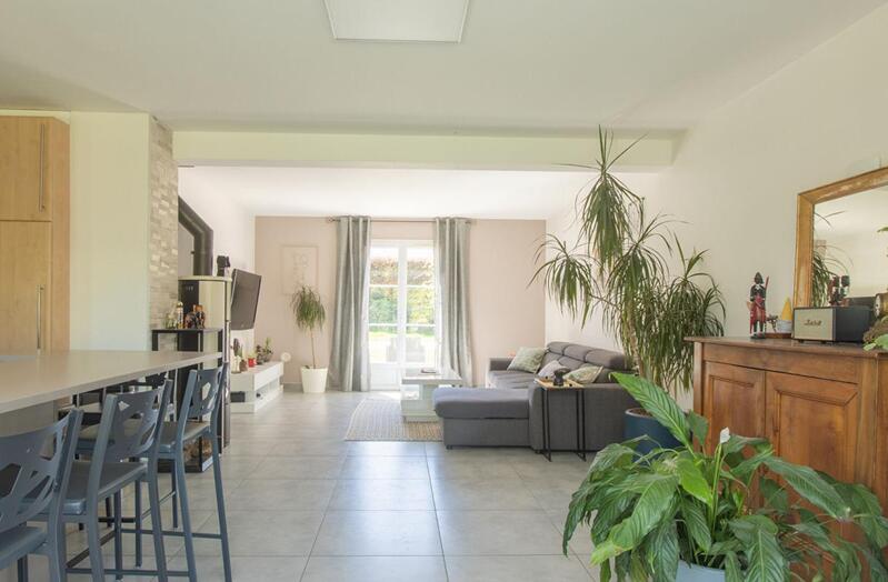 Maison - 154 m² - 8 pièces