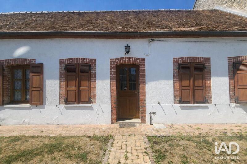 Maison - 92 m² - 5 pièces