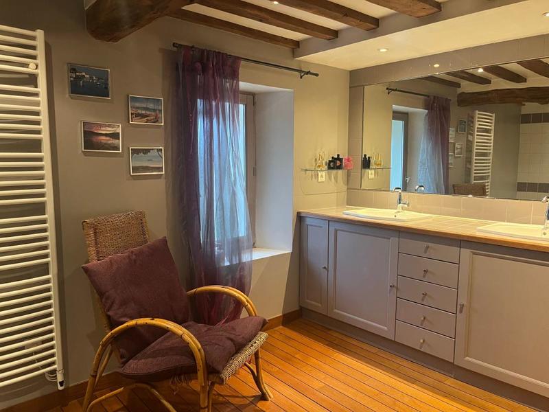 Maison - 204 m² - 6 pièces