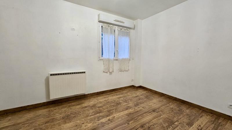 Maison - 99 m² - 5 pièces