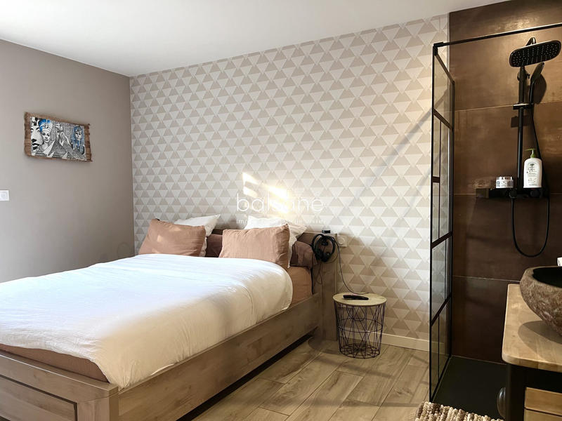 Maison contemporaine - 123 m² - 7 pièces