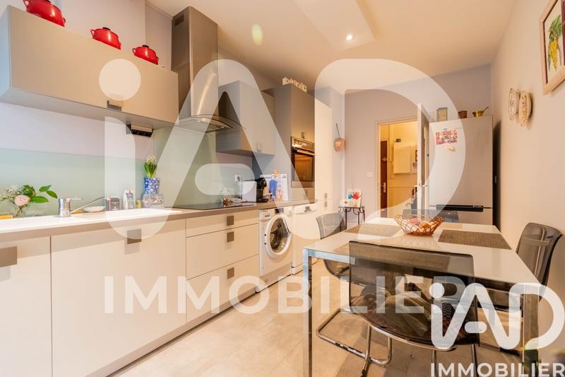 Appartement - 81 m² - 3 pièces