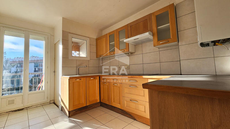 Appartement - 99 m² - 5 pièces