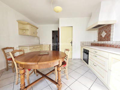 Appartement - 74 m² - 3 pièces