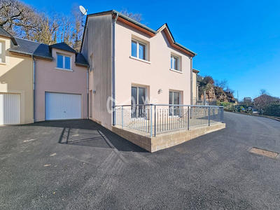 Maison - 126 m² - 5 pièces