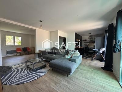 Maison - 97 m² - 4 pièces