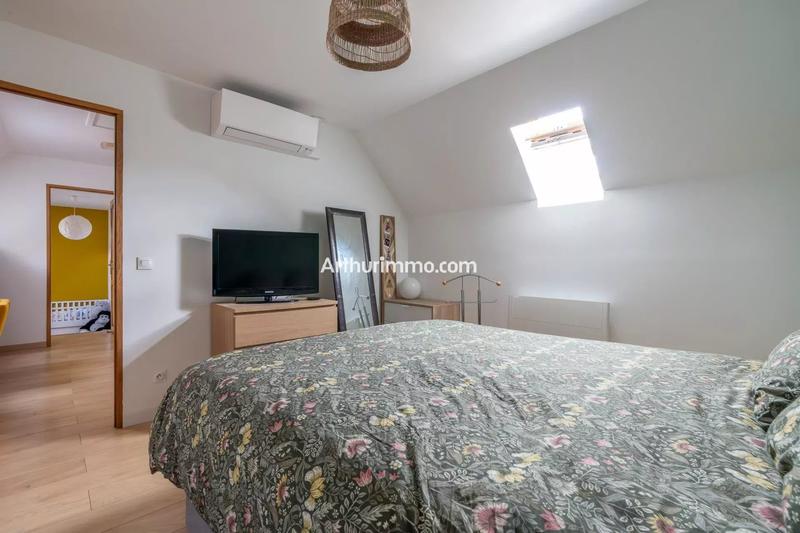 Maison - 99 m² - 6 pièces