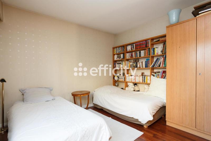Appartement - 105 m² - 4 pièces