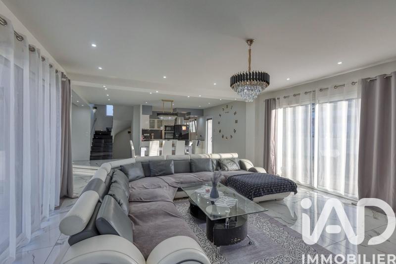 Maison - 149 m² - 5 pièces