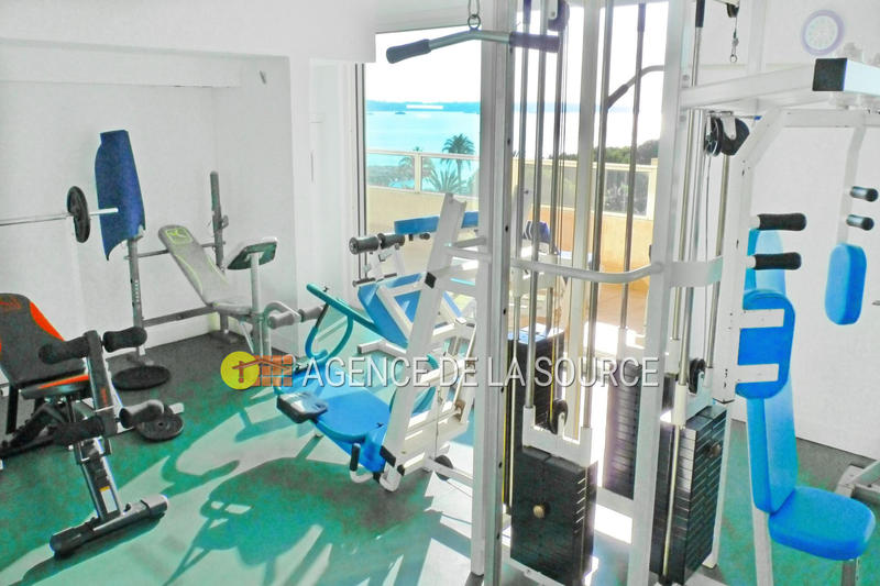 Appartement - 80 m² - 3 pièces