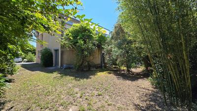 Maison - 170 m² - 6 pièces