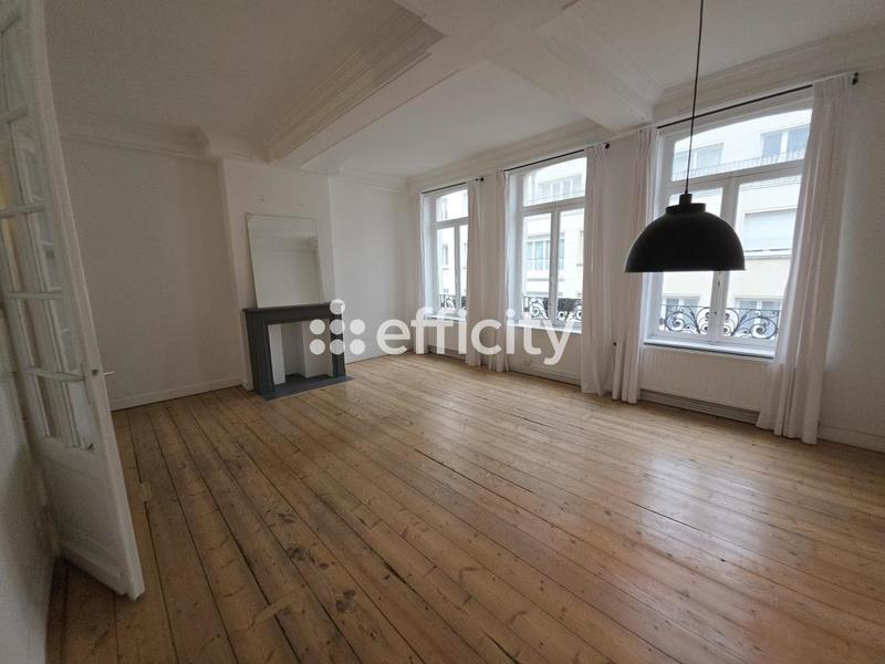 Appartement - 96 m² - 3 pièces