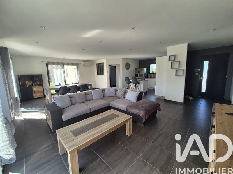 Maison - 177 m² - 6 pièces