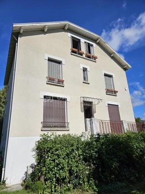 Demeure - 185 m² - 8 pièces