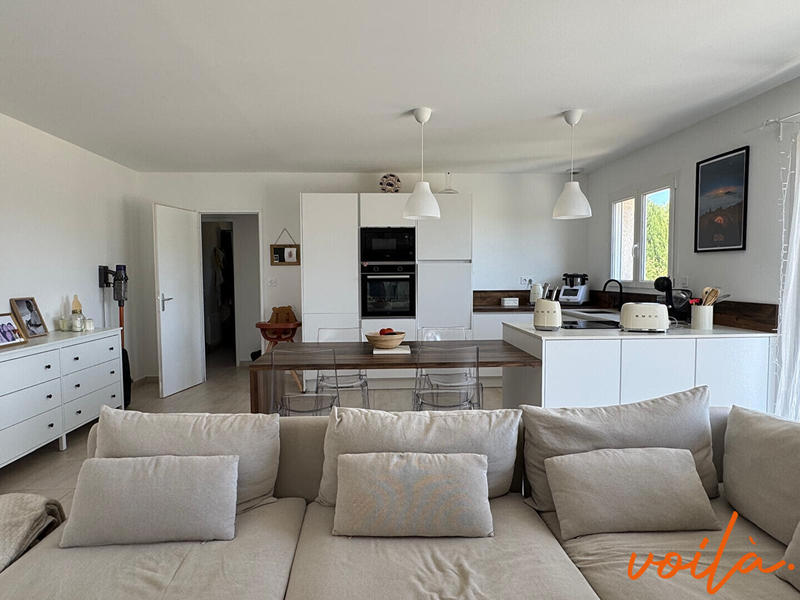 Maison - 92 m² - 4 pièces