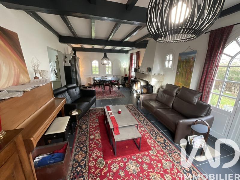 Maison - 182 m² - 7 pièces