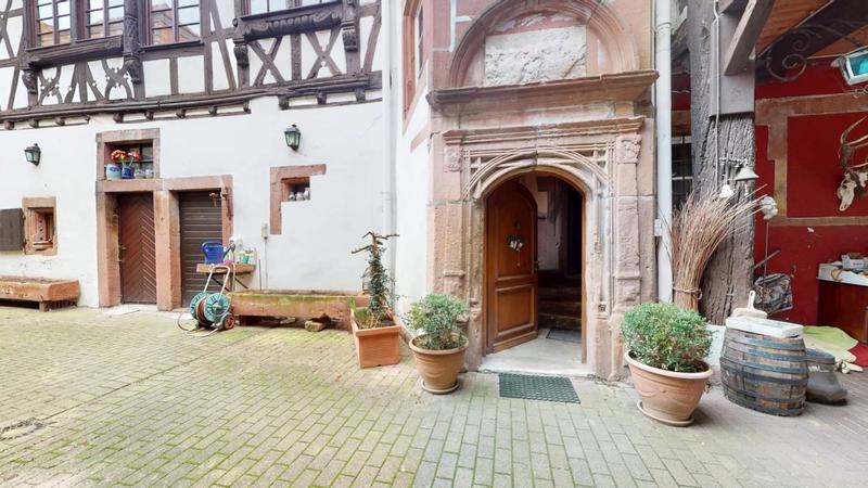 Demeure - 650 m² - 20 pièces